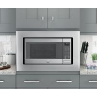 Ge Appliances PCWK15C1WSS Ge Profile™ 1.5 Cu. Ft. Countertop Convection/Microwave Oven - Image 3