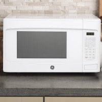 Ge Appliances GCST11N1WWW Ge? 1.1 Cu. Ft. Capacity Countertop Microwave Oven - Image 4