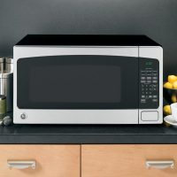 Ge Appliances JES2051SNSS Ge? 2.0 Cu. Ft. Capacity Countertop Microwave Oven - Image 4
