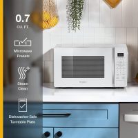 Whirlpool WMCS3018RW 0.7 Cu. Ft. White Countertop Microwave With Steam Clean - 700 Watt - Image 6
